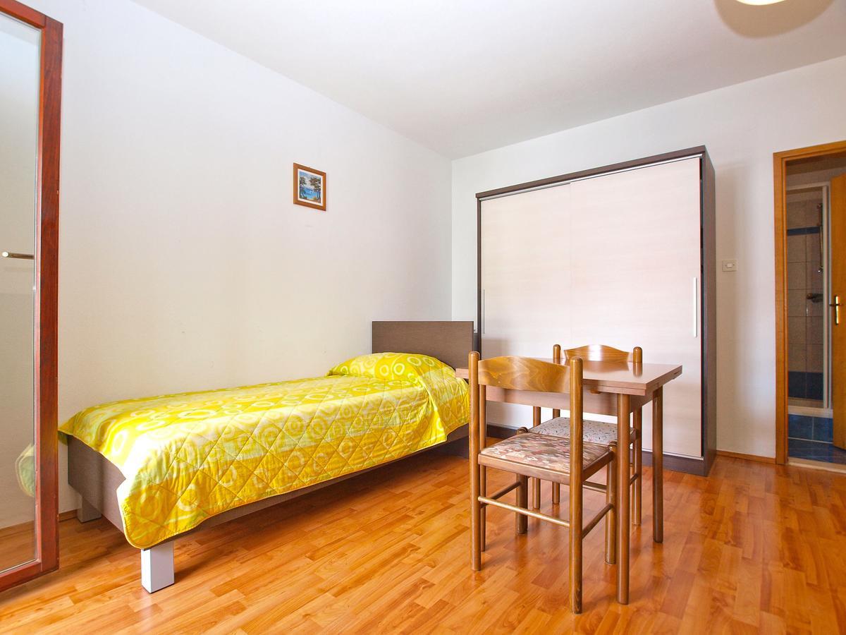 Rooms Ivica 1452 Fazana Exterior photo